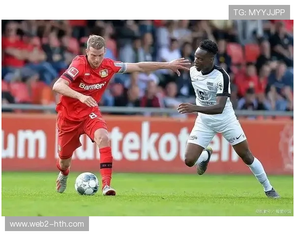 萨伊瓦里双响助攻，PSV埃因霍温5比2大胜锡塔德幸运稳居榜首